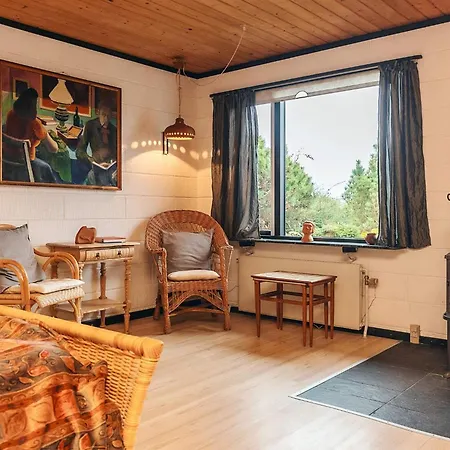 5 Person In Hesselager-by Traum *